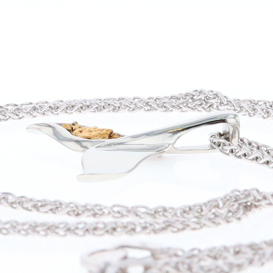 Whale Tail Natural Nuggets Inlaid Sea Life Medium White Gold Pendant