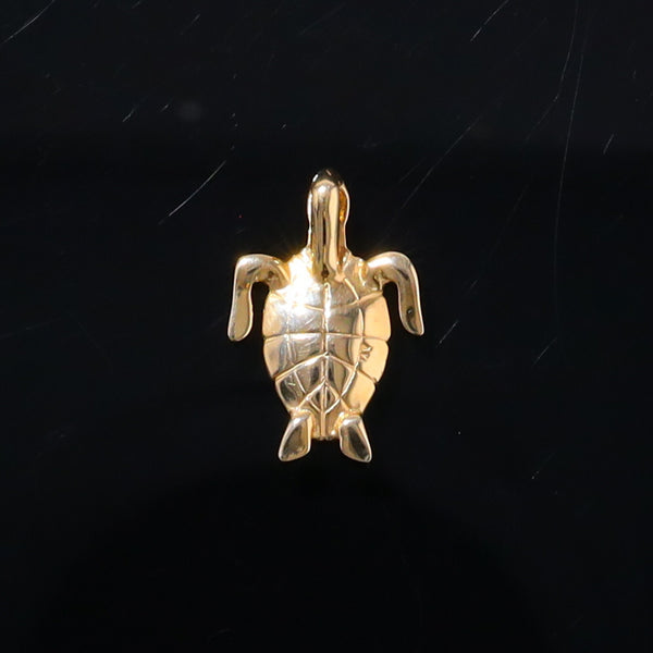 Opal Pendant Inlaid Realistic Design Sea Turtle