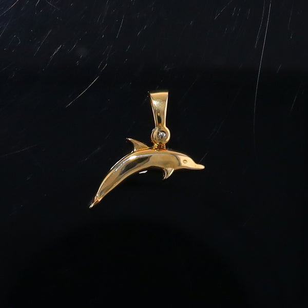 Opal Pendant Inlaid Realistic Dolphin Sea Life Design