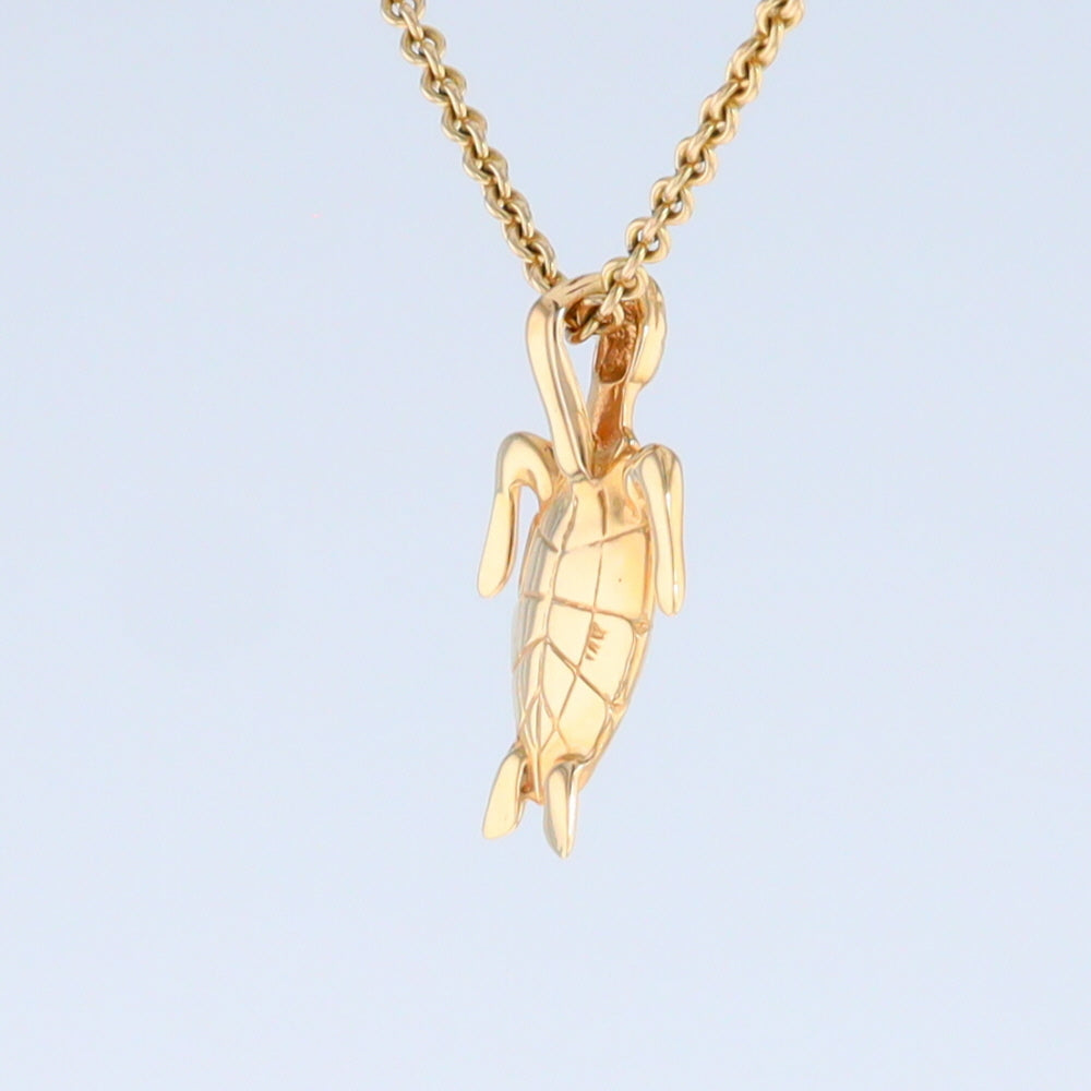 Opal Pendant Inlaid Realistic Design Sea Turtle