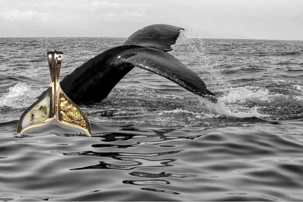 Whale tail pendant gold quartz