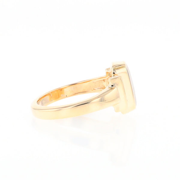 Gold Quartz Ring Oval Inlaid Design with .24ctw Round Diamonds