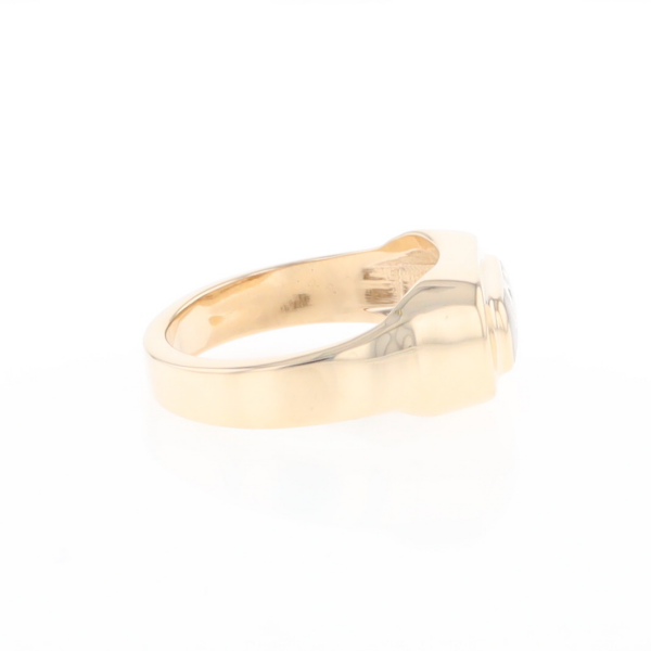 Gold Quartz Ring Oval Inlaid Design - G2