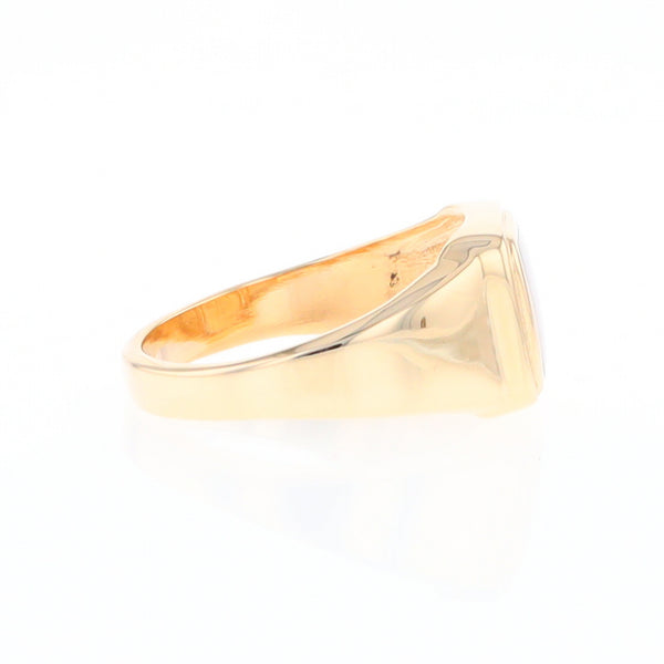 Gold Quartz Ring Square Inlaid Design