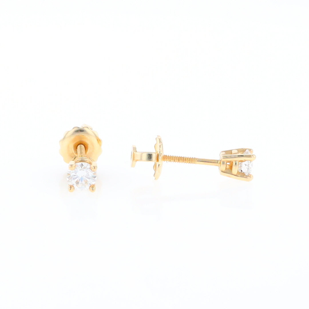 0.41ctw Diamond Stud Earrings