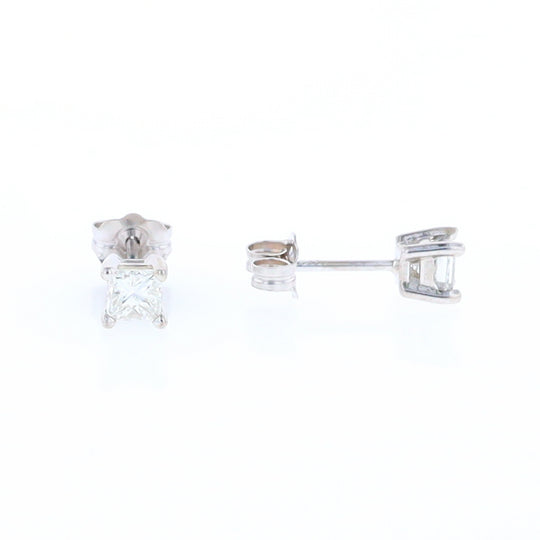 0.51ctw Diamond Stud Earrings