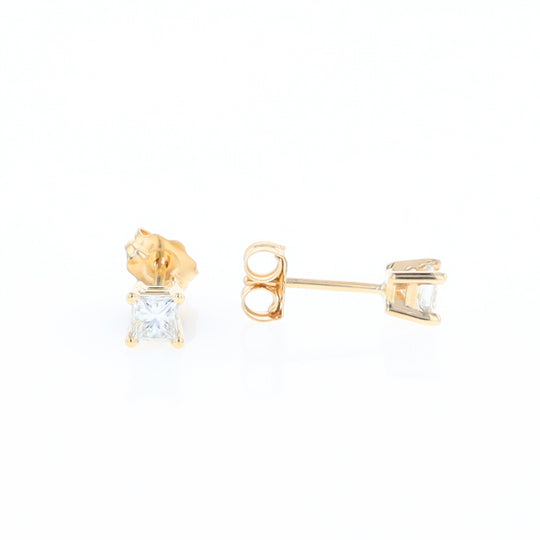 0.39ctw Diamond Stud Earrings