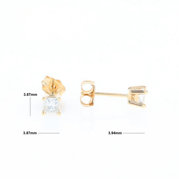 0.39ctw Diamond Stud Earrings