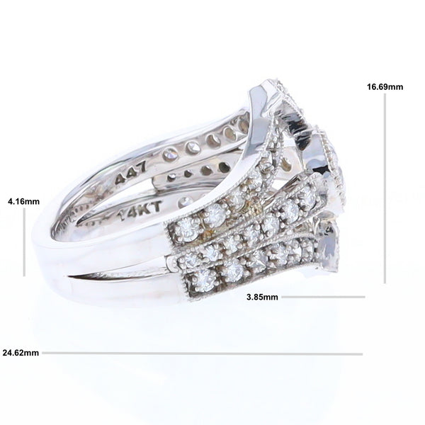 The Queen's Ring - Salt and Pepper