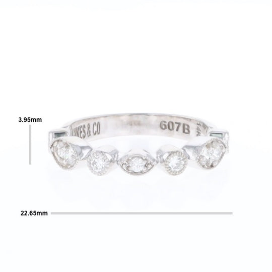 Simply Vintage Wedding Band (White Gold)