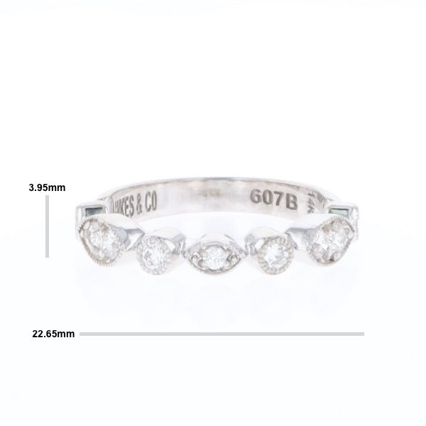 Simply Vintage Wedding Band (White Gold)