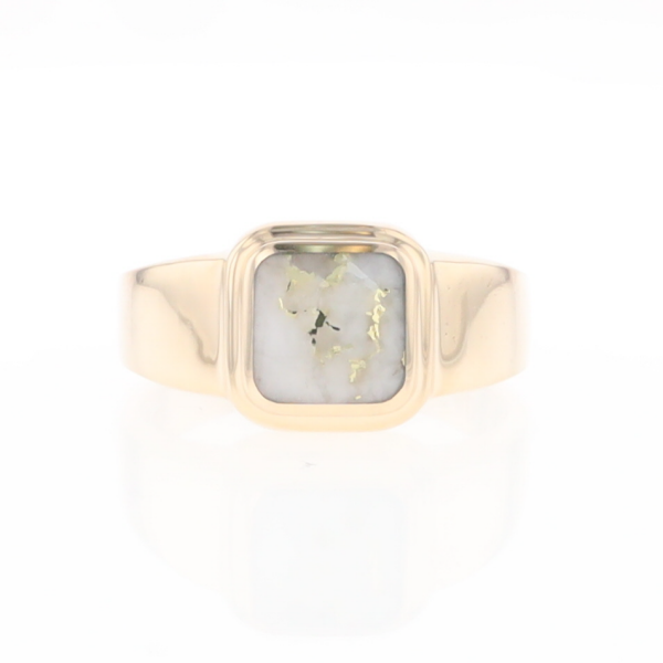 Gold Quartz Ring Square Inlaid Design