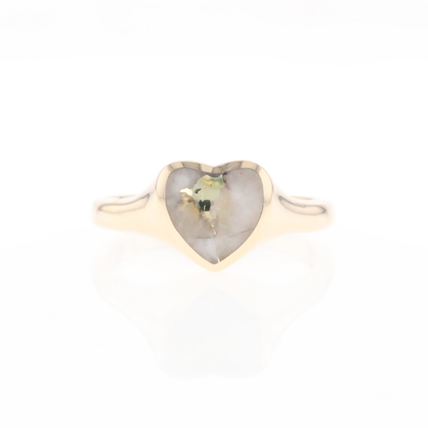 Gold Quartz Ring Heart Shape Inlaid Design