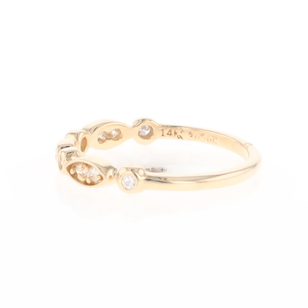 Simply Vintage Wedding Band