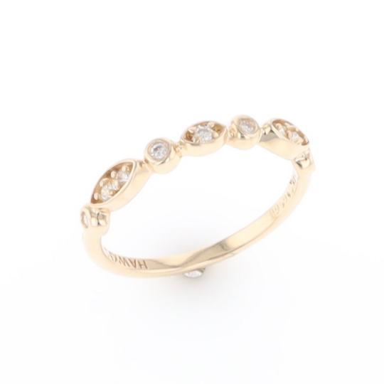 Simply Vintage Wedding Band