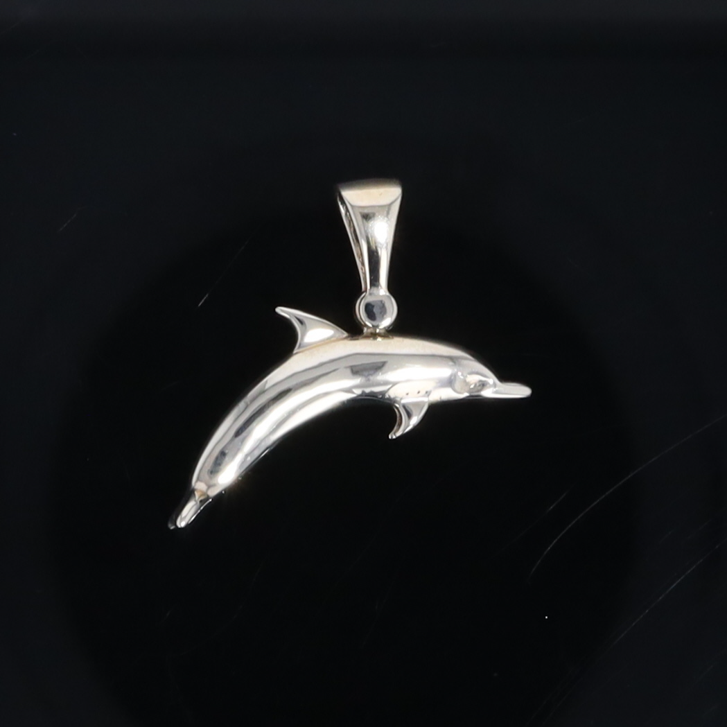 Opal Pendant Inlaid Sea Life Dolphin