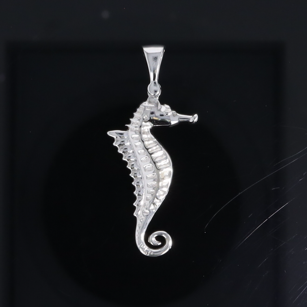 Opal Pendant Inlaid Realistic Sea Horse Design