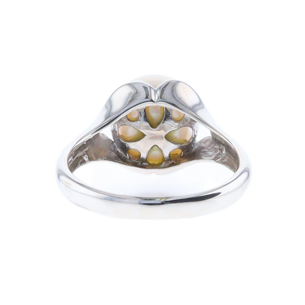 Solitaire Pearl Ring