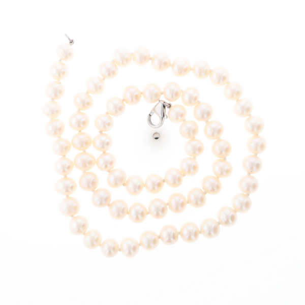 Cultured Pearl Necklace