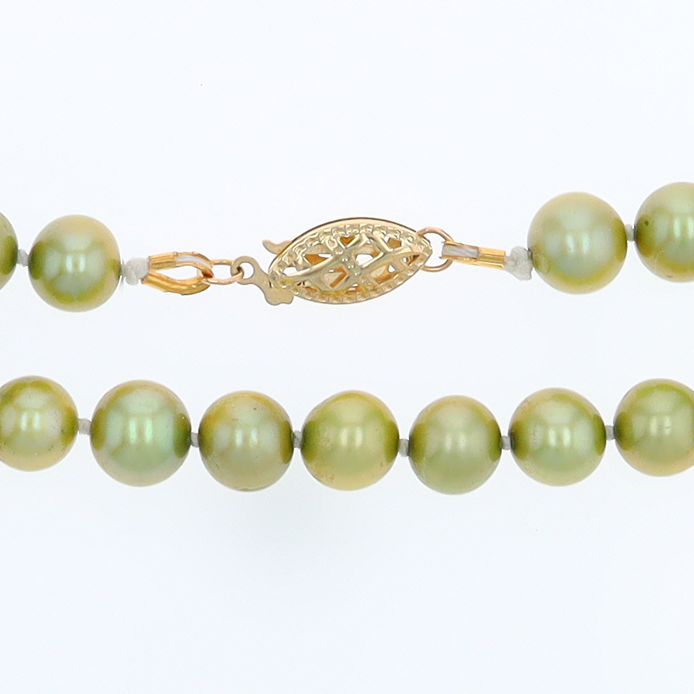 18" Green Pearl Necklace