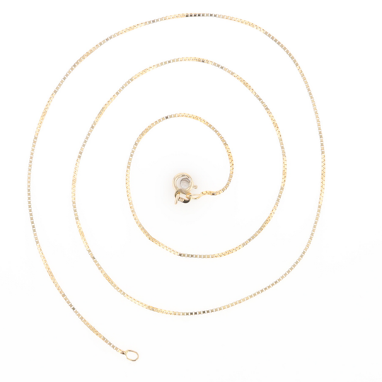 18" Box Chain