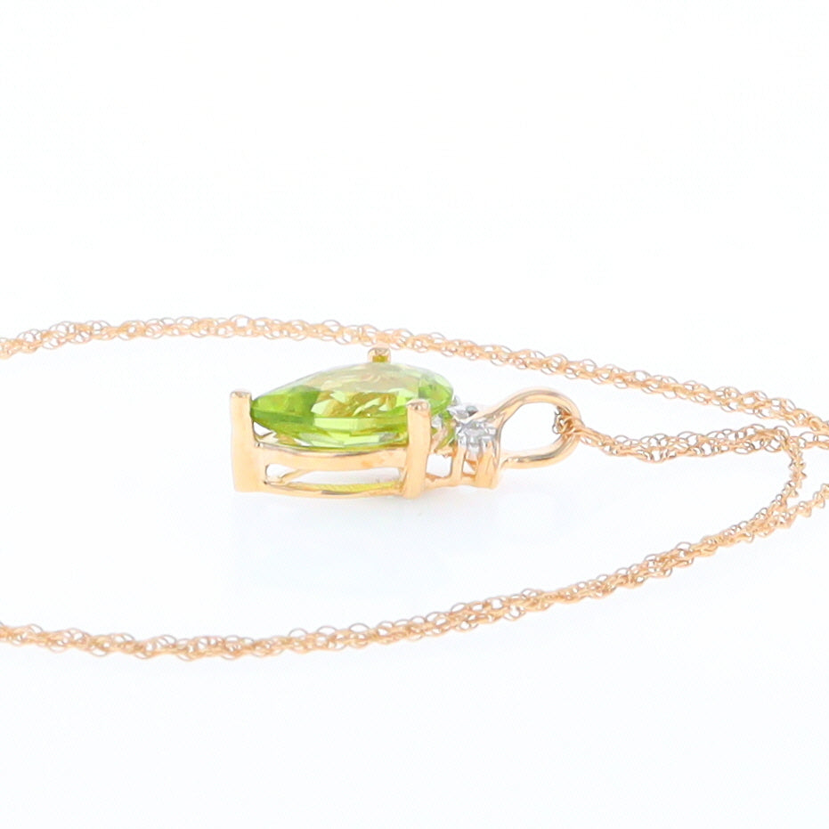 Pear-Shaped Peridot Necklace