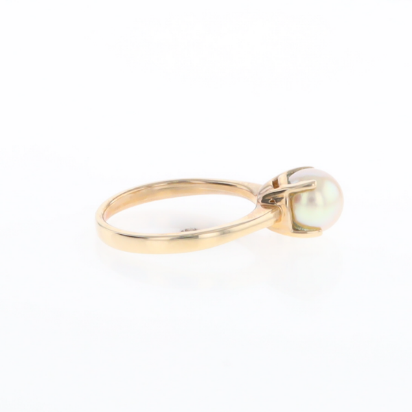 Solitaire Cultured Pearl Ring