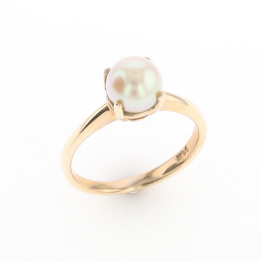 Solitaire Cultured Pearl Ring