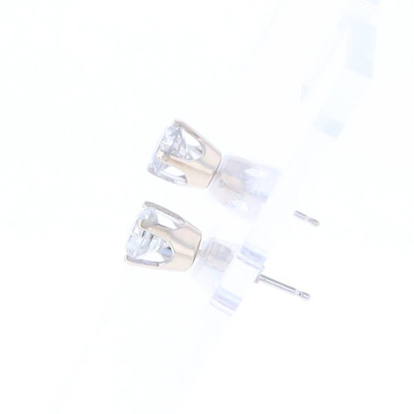 0.71ctw Diamond Stud Earrings