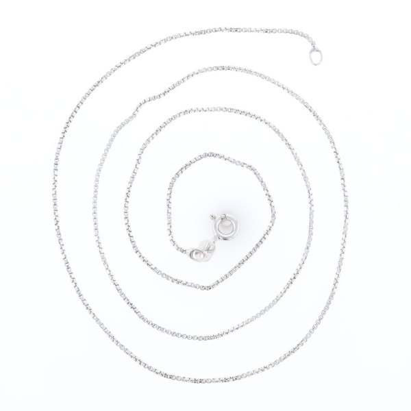 18" Silver Box Chain