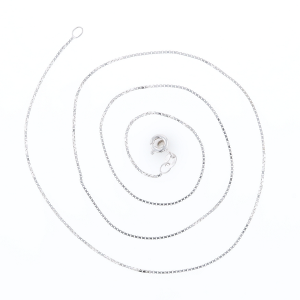 18" White Gold Box Chain