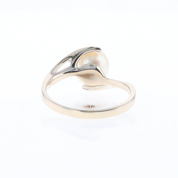 Pearl Solitaire Bypass Ring