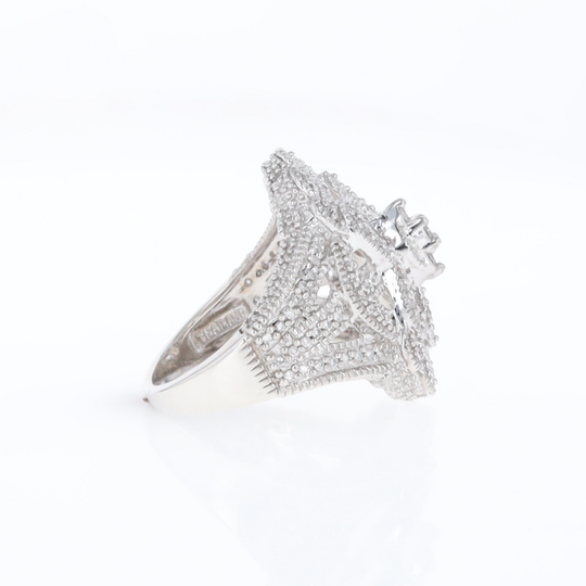 Floral Filigree Design Diamond Ring