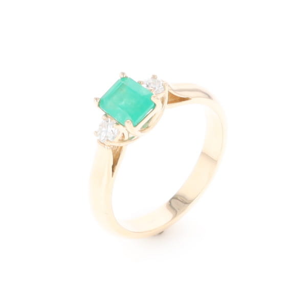 Emerald 3-Stone Trellis Ring