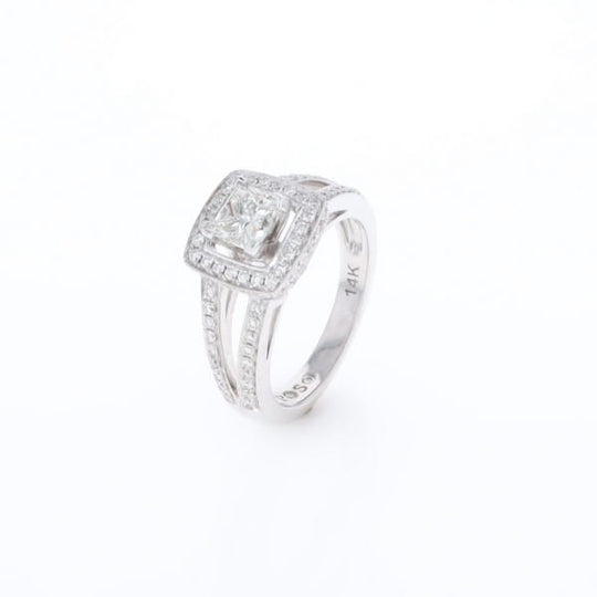 Princess Cut Engagement Ring