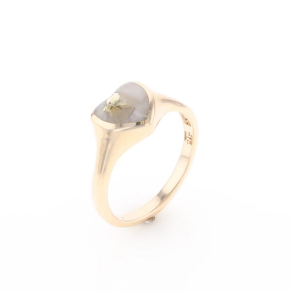 Gold Quartz Ring Heart Shape Inlaid Design