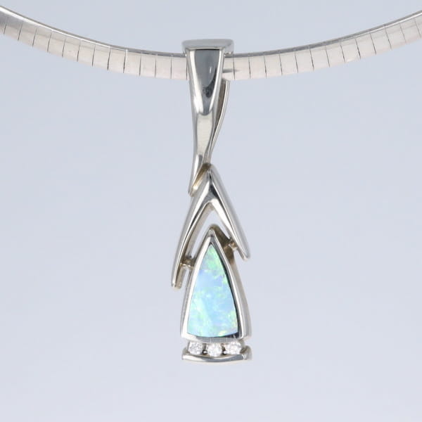 Opal Pendant Triangle Inlaid Design with .06ctw Round Diamonds