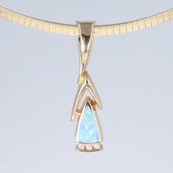 Opal Pendant Triangle Inlaid Design with .06ctw Round Diamonds