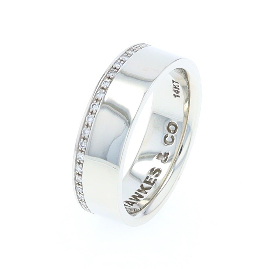 Men's Contemporary Design with Boarder and Top Diamond Rim