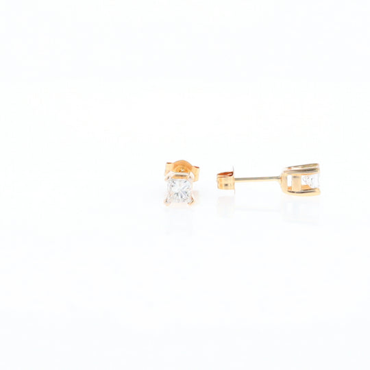 0.48ctw Princess Cut Diamond Studs