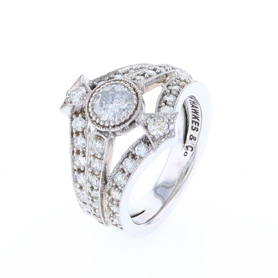 The Queen's Ring - Salt and Pepper