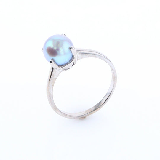 Gray Pearl Solitaire Ring