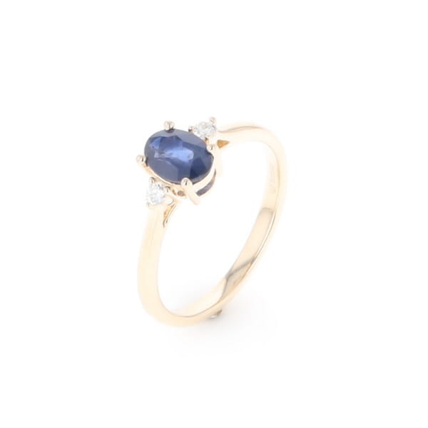 Oval Sapphire Ring With 2 Accent Diamonds