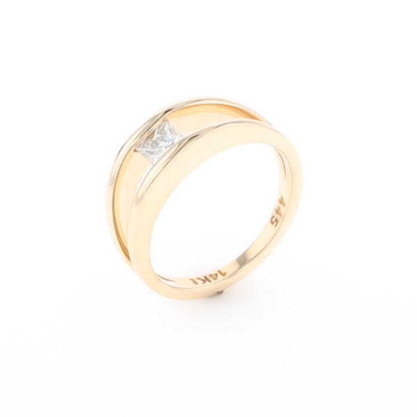 Kiss Ring - Princess