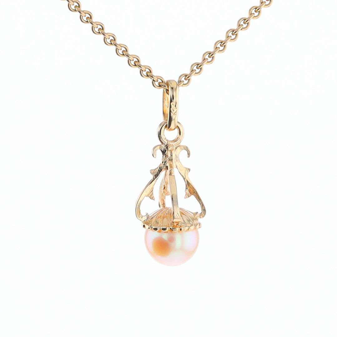 Swirl Chandelier Pearl Pendant