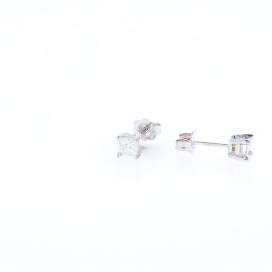 0.51ctw Diamond Stud Earrings