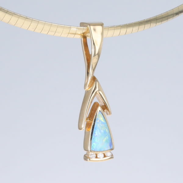 Opal Pendant Triangle Inlaid Design with .06ctw Round Diamonds