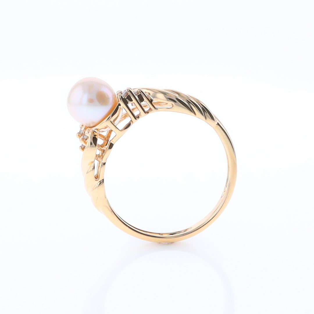 Pearl and Diamond Twist Ring