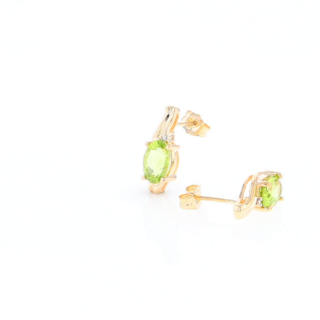 Peridot Ribbon Stud Earrings