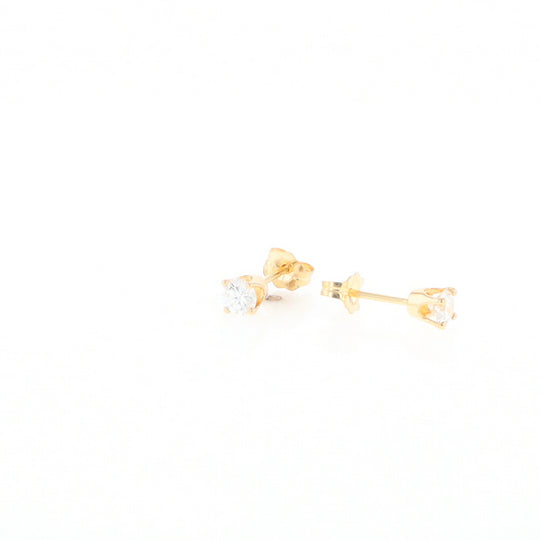 0.41ctw Diamond Stud Earrings